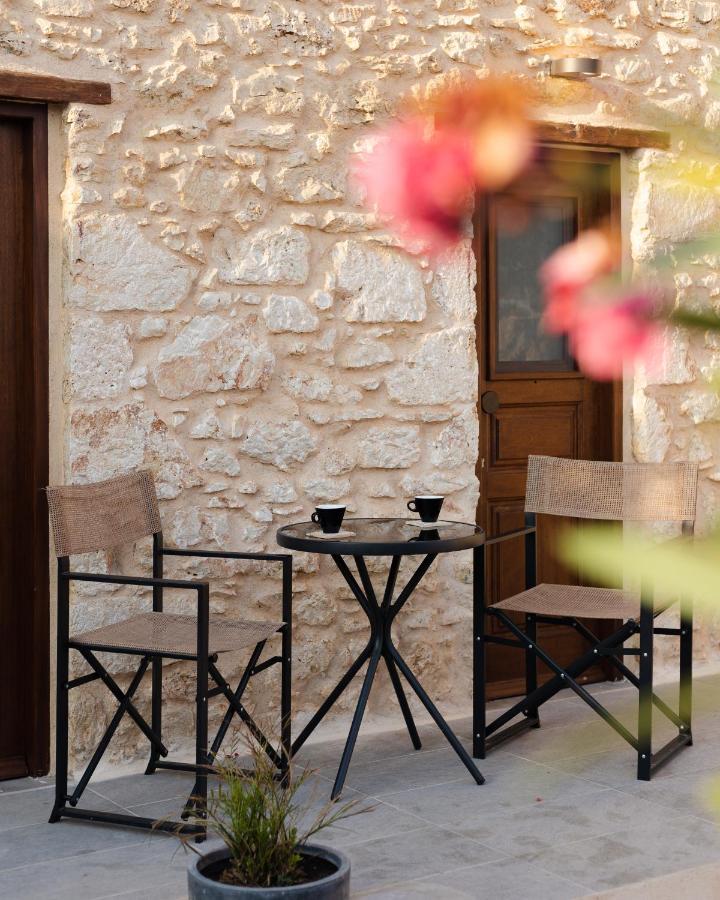 Elitedimension Chalki Villa ภายนอก รูปภาพ